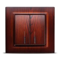 EL_ZENA MAHON_COMUTATOR LED