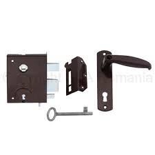 Broasca 012-08 aplicata,  Feroneria, maro